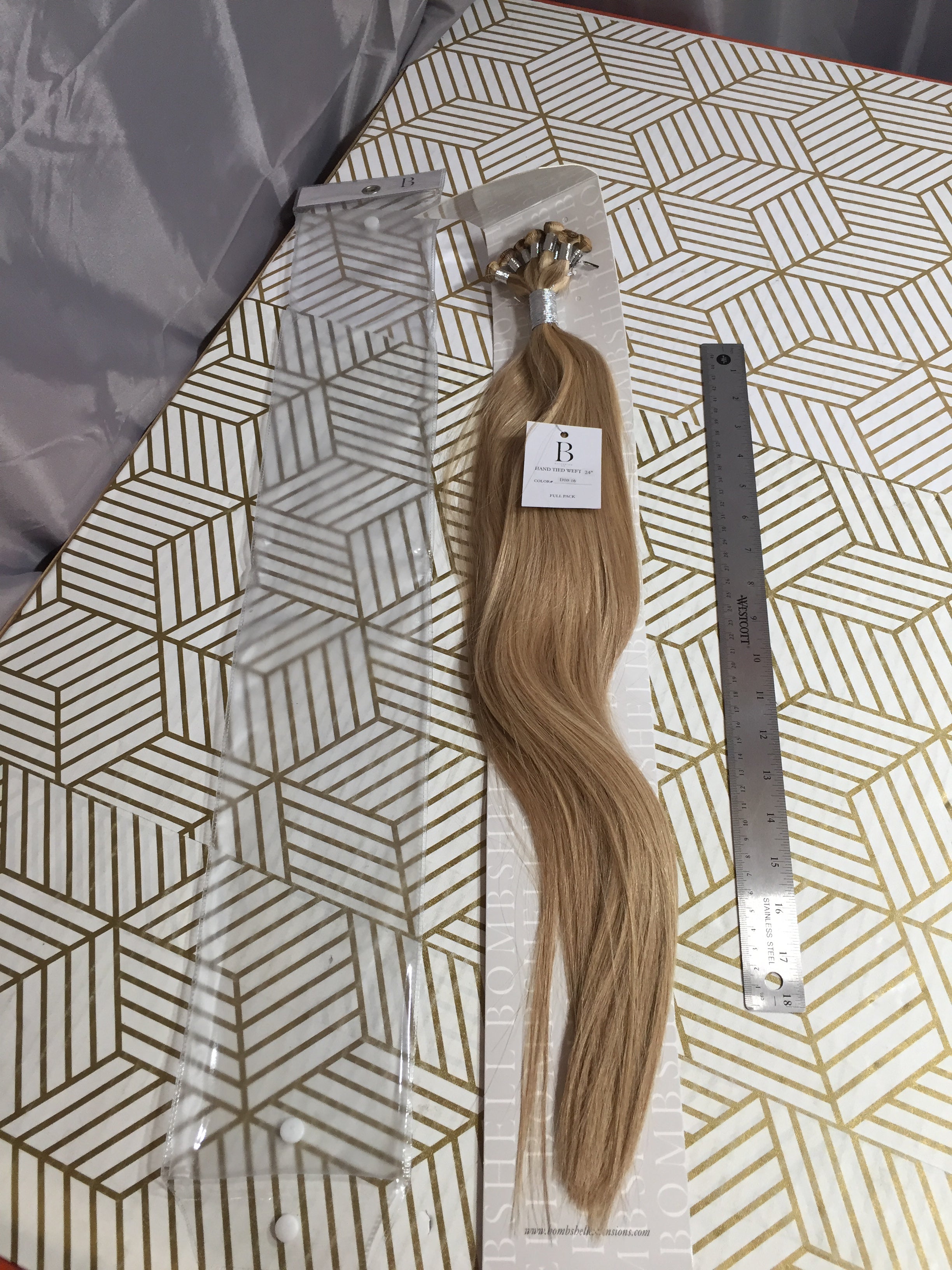 Bombshell Extensions Hand Tied Weft Color: D10 16 FULL PACK 24 Inches *NEW* (8094749884654)